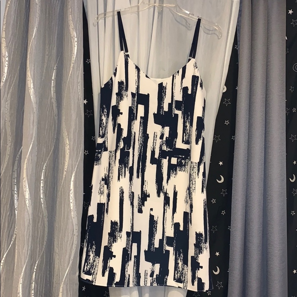 Brand new Aqua: Navy white printed dress